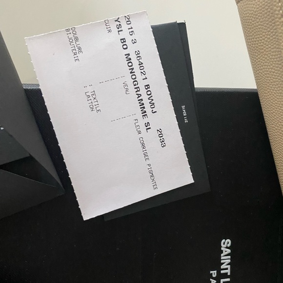 Saint Laurent Kate Monogramme Biege Medium Handbag with Gold Hardware - Picture 2 of 12